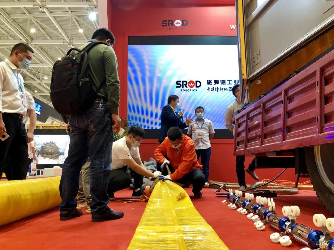 中国国际非开挖展DAY-2丨施罗德工业集团展位竟然传出一阵阵敲打声？