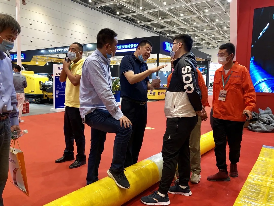 中国国际非开挖展DAY-2丨施罗德工业集团展位竟然传出一阵阵敲打声？