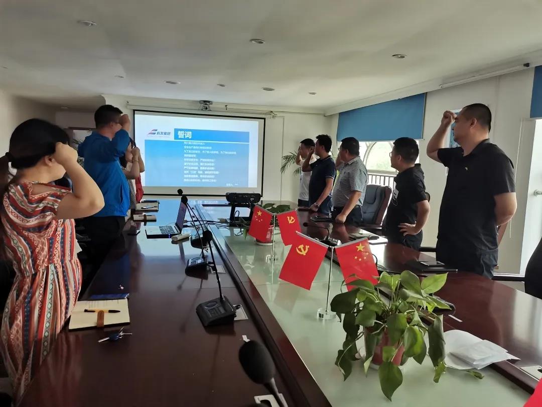 路橋公司積極部署第十九個“安全生產(chǎn)月”活動 路橋公司積極部署第十九個“安全生產(chǎn)月”活動
