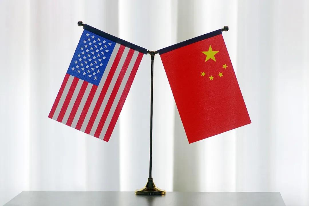 管清友:中国又走到一个十字路口 管清友:中国又走到一个十字路口