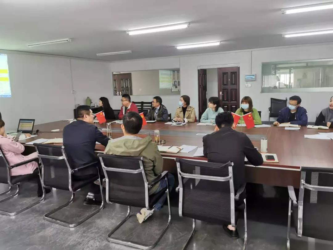 【奮戰(zhàn)110,勇奪雙勝利】決戰(zhàn)四季度,路橋公司多個項目拔“節(jié)”生長! 【奮戰(zhàn)110,勇奪雙勝利】決戰(zhàn)四季度,路橋公司多個項目拔“節(jié)”生長!