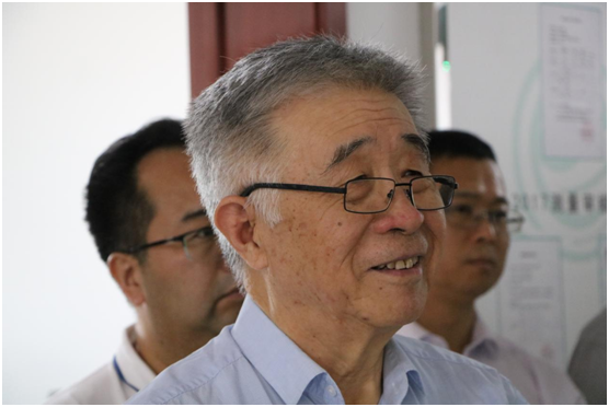 第三届中国(甘肃)中医药产业博览会首日喜迎庞国芳院士、闫希军主席莅临公司指导 第三届中国(甘肃)中医药产业博览会首日喜迎庞国芳院士、闫希军主席莅临公司指导
