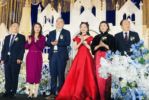 见证幸福 分享嘱咐 见证幸福 分享嘱咐