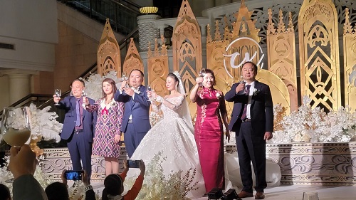 见证幸福 分享嘱咐 见证幸福 分享嘱咐
