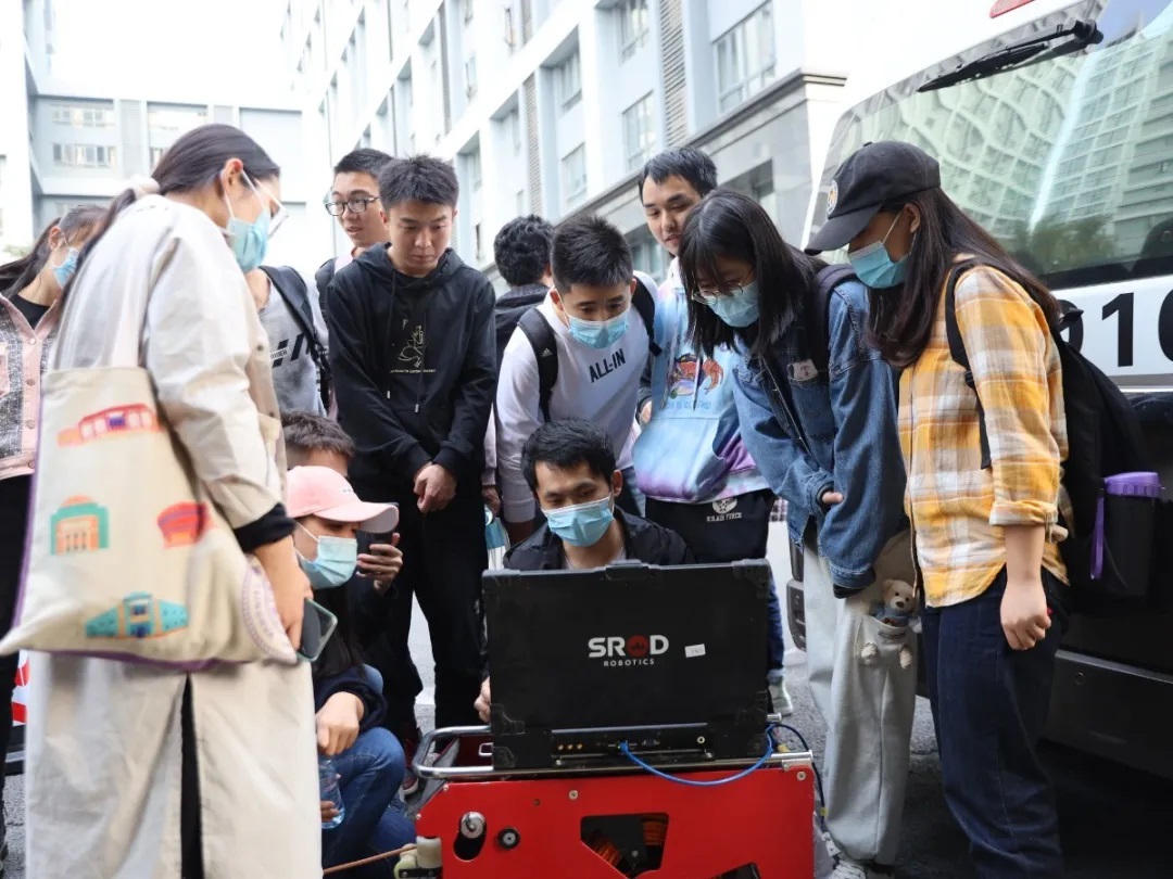 热烈欢迎清华大学深圳国际研究生院师生一行莅临施罗德工业集团参观交流! 热烈欢迎清华大学深圳国际研究生院师生一行莅临施罗德工业集团参观交流!