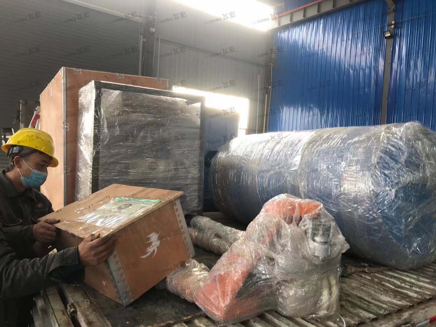 立陶宛客戶定制8套飛宏小型鋼筋加工設(shè)備已裝車完畢發(fā)出 立陶宛客戶定制8套飛宏小型鋼筋加工設(shè)備已裝車完畢發(fā)出