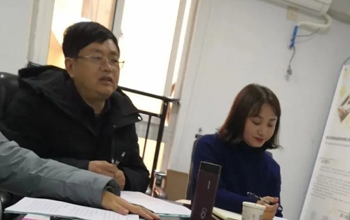 再接再厉 砥砺前行 再接再厉 砥砺前行