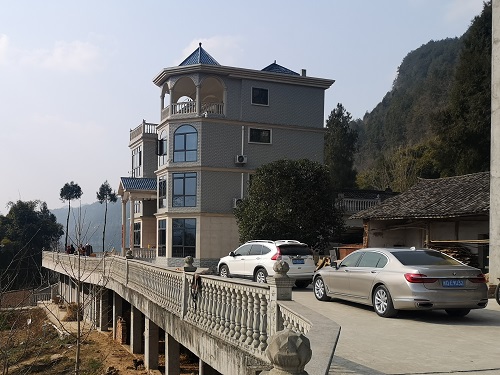 幸福都是奋斗出来的 幸福都是奋斗出来的