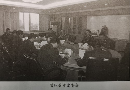 【曾經(jīng)的消防兵(50)】決策用人 總隊黨委首次實行票決制 【曾經(jīng)的消防兵(50)】決策用人 總隊黨委首次實行票決制
