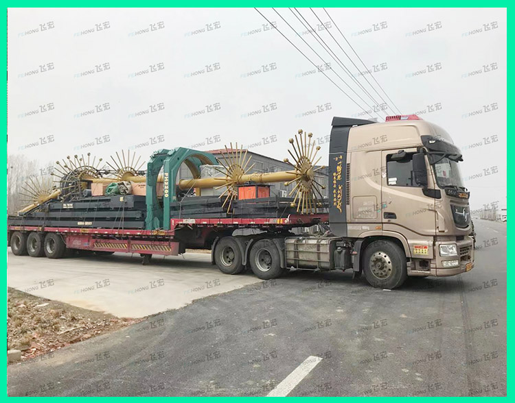 热烈祝贺飞宏FH2200-18型智能钢筋笼滚焊机装车完毕顺利发出 热烈祝贺飞宏FH2200-18型智能钢筋笼滚焊机装车完毕顺利发出