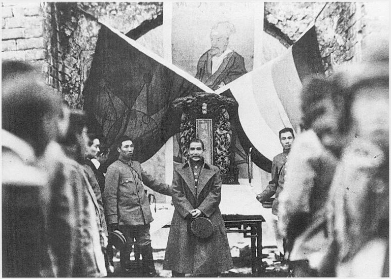 辛亥革命成功后,孙中山坚持建都南京,结果中了日本人的圈套 辛亥革命成功后,孙中山坚持建都南京,结果中了日本人的圈套