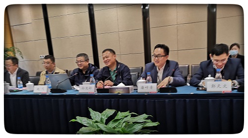 见远 行更远 见远 行更远