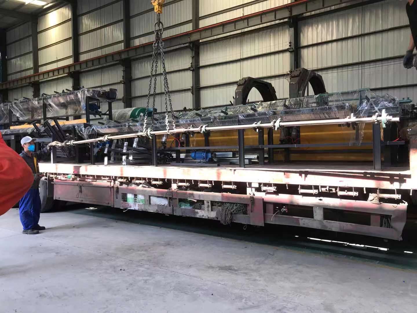 喜訊!熱烈祝賀飛宏智能鋼筋鋸切套絲打磨生產(chǎn)線裝車完畢順利發(fā)出 喜訊!熱烈祝賀飛宏智能鋼筋鋸切套絲打磨生產(chǎn)線裝車完畢順利發(fā)出