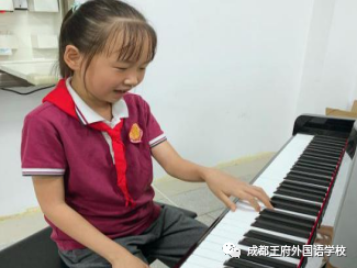 青春飞扬，色彩斑斓 —— 成都王府外国语学校小学部社团课介绍