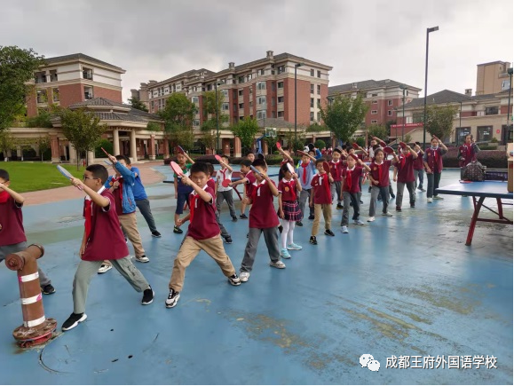 青春飞扬，色彩斑斓 —— 成都王府外国语学校小学部社团课介绍
