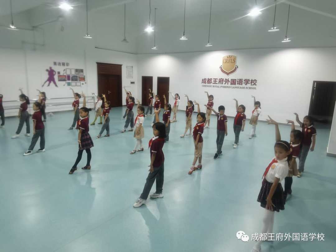 青春飞扬，色彩斑斓 —— 成都王府外国语学校小学部社团课介绍