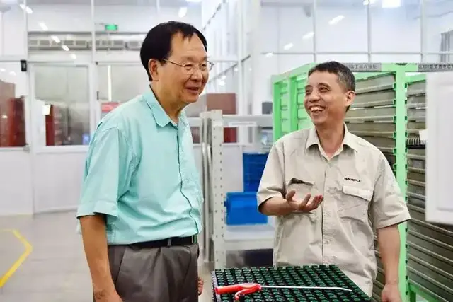 中国第一,却5次卖身!最没骨气的民族企业,为何把自己推向火坑 中国第一,却5次卖身!最没骨气的民族企业,为何把自己推向火坑