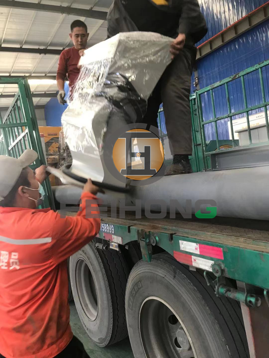 喜訊!熱烈祝賀飛宏6套智能鋼筋加工設(shè)備裝車(chē)完畢順利發(fā)出 喜訊!熱烈祝賀飛宏6套智能鋼筋加工設(shè)備裝車(chē)完畢順利發(fā)出