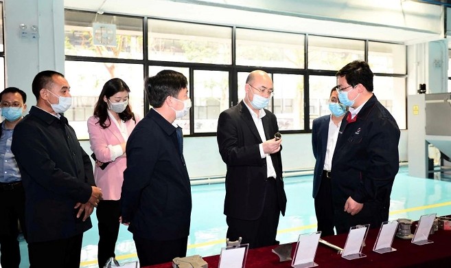 广东省科技厅厅长王瑞军一行调研广州赛隆增材制造有限责任公司