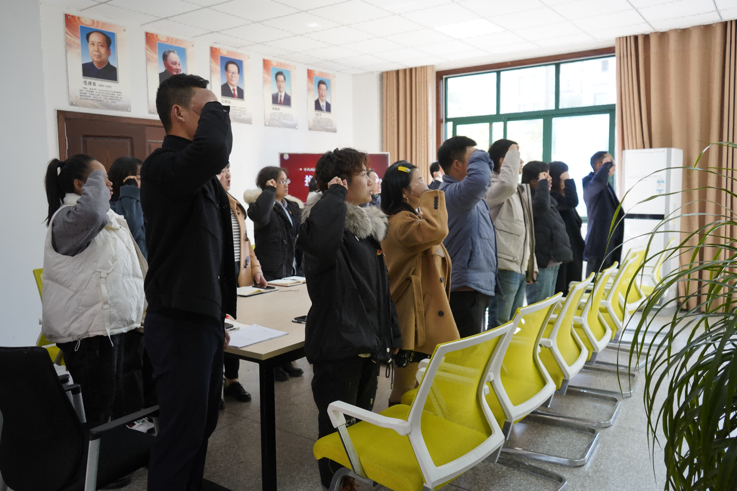 新思想 新征程 ——记成都王府外国语学校党支部换届选举 新思想 新征程 ——记成都王府外国语学校党支部换届选举