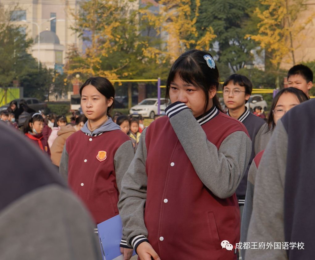 学会感恩，与爱同行——成都王府开展感恩系列活动