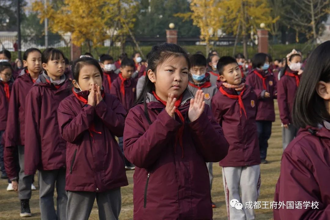 学会感恩，与爱同行——成都王府开展感恩系列活动