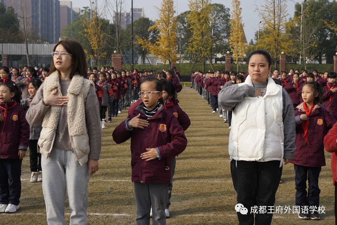 学会感恩，与爱同行——成都王府开展感恩系列活动