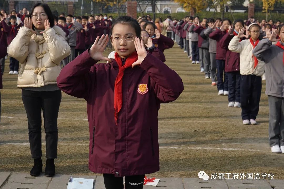学会感恩，与爱同行——成都王府开展感恩系列活动