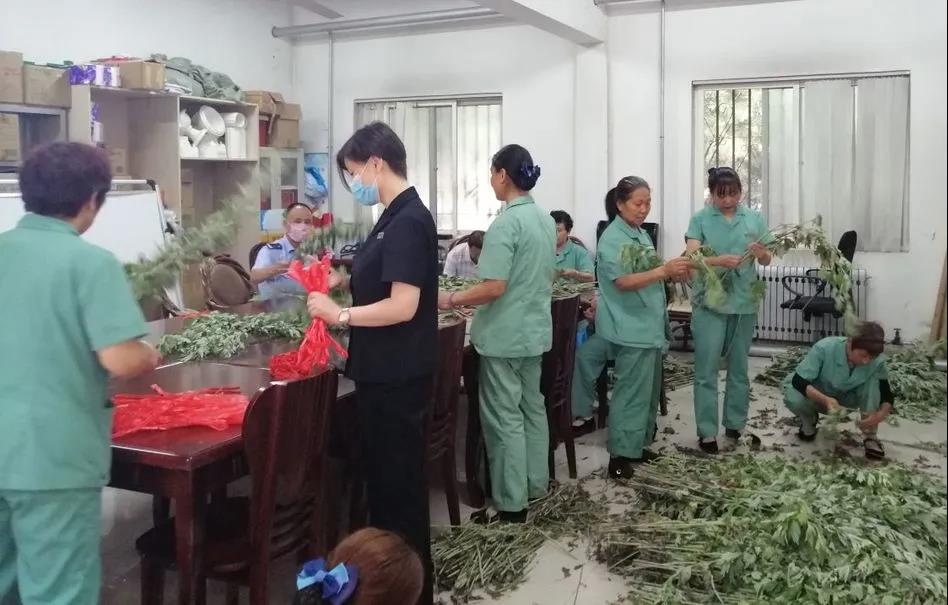 【社区活动】 粽享端午 与“艾”同在 欢乐共“香”