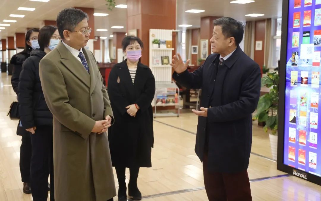 正式签约！王府学校外交人才培养开启新篇章