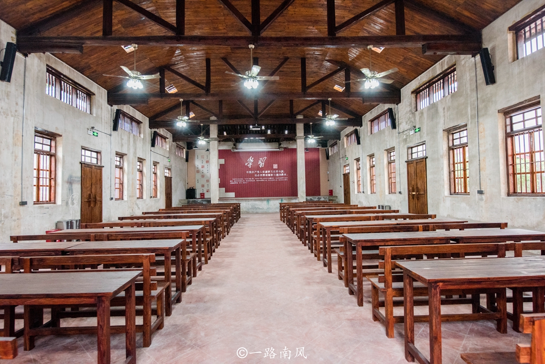 中山大学创始人的故居,位于广东梅州,古朴典雅,堪称“豪宅” 中山大学创始人的故居,位于广东梅州,古朴典雅,堪称“豪宅”