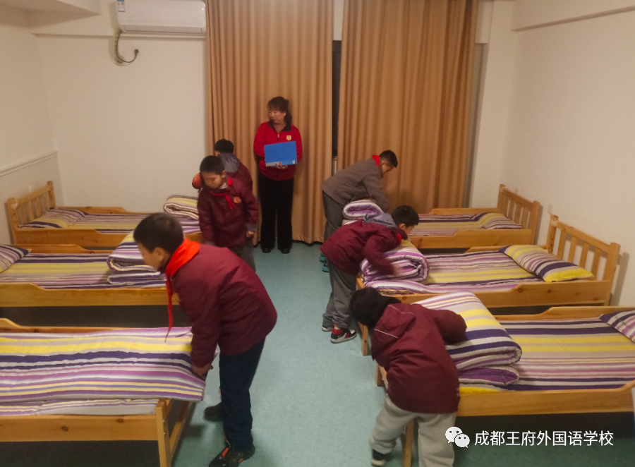 内务整理展风采，“小鬼当家”我能行——成都王府举办第三届内务整理比赛活动