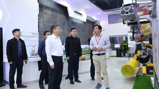 江苏盐城领导莅临施罗德考察商谈合作