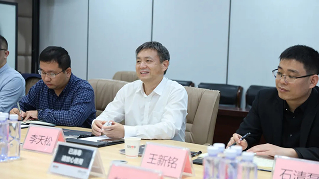 江苏盐城领导莅临施罗德考察商谈合作