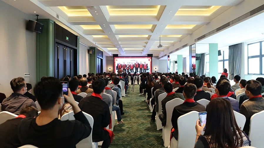 施罗德工业集团2021年度表彰大会圆满结束 施罗德工业集团2021年度表彰大会圆满结束