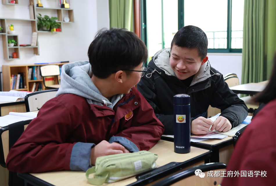 搭乘王府春天的列车，驶向幸福的未来——成都王府2022春季开学报到
