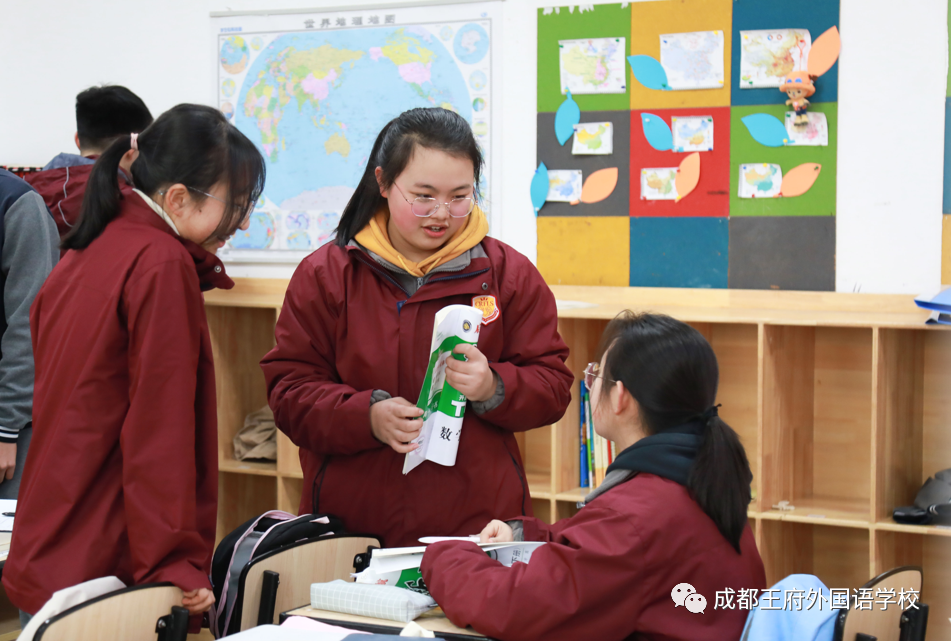 搭乘王府春天的列车，驶向幸福的未来——成都王府2022春季开学报到