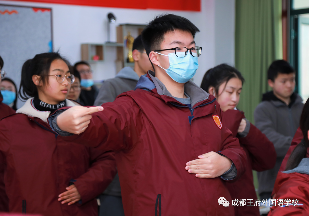 春暖花开时，王府向未来——成都王府2022年春季学期开学典礼