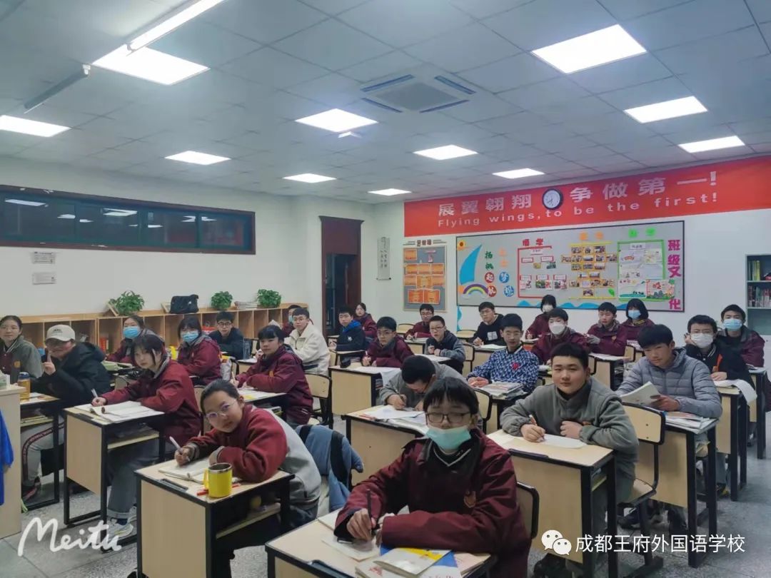 疫情当前，爱暖校园！