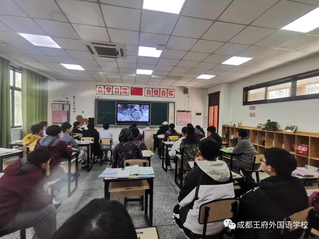 疫情当前，爱暖校园！