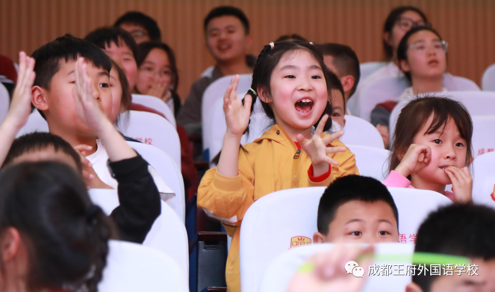 “音”你精彩，“乐”动我心——成都王府首届教职工卡拉OK大赛圆满结束