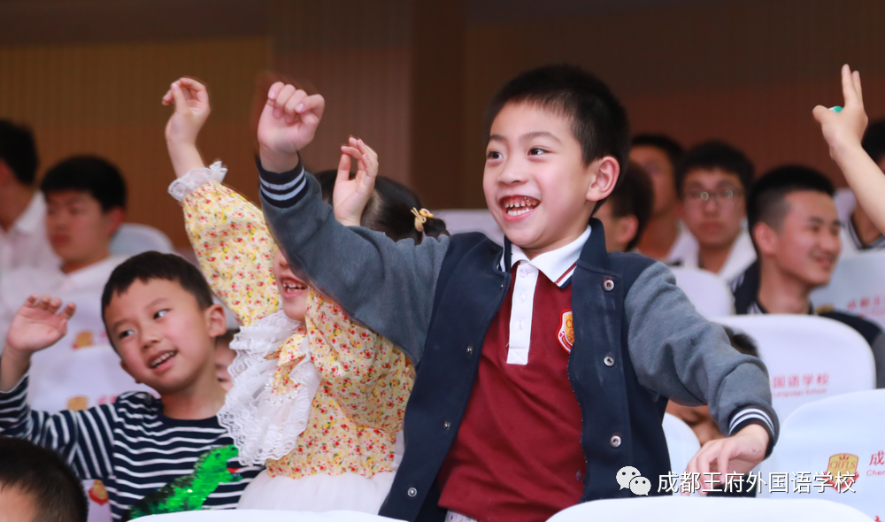 “音”你精彩，“乐”动我心——成都王府首届教职工卡拉OK大赛圆满结束