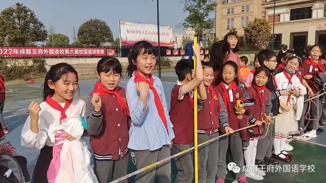 阳光锻炼，跃动青春——成都王府外国语学校第二届跳绳比赛落下帷幕