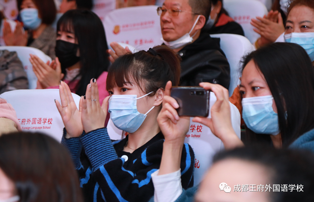 王府春之声，旋律响校园——成都王府外国语学校个人独奏音乐会圆满落幕