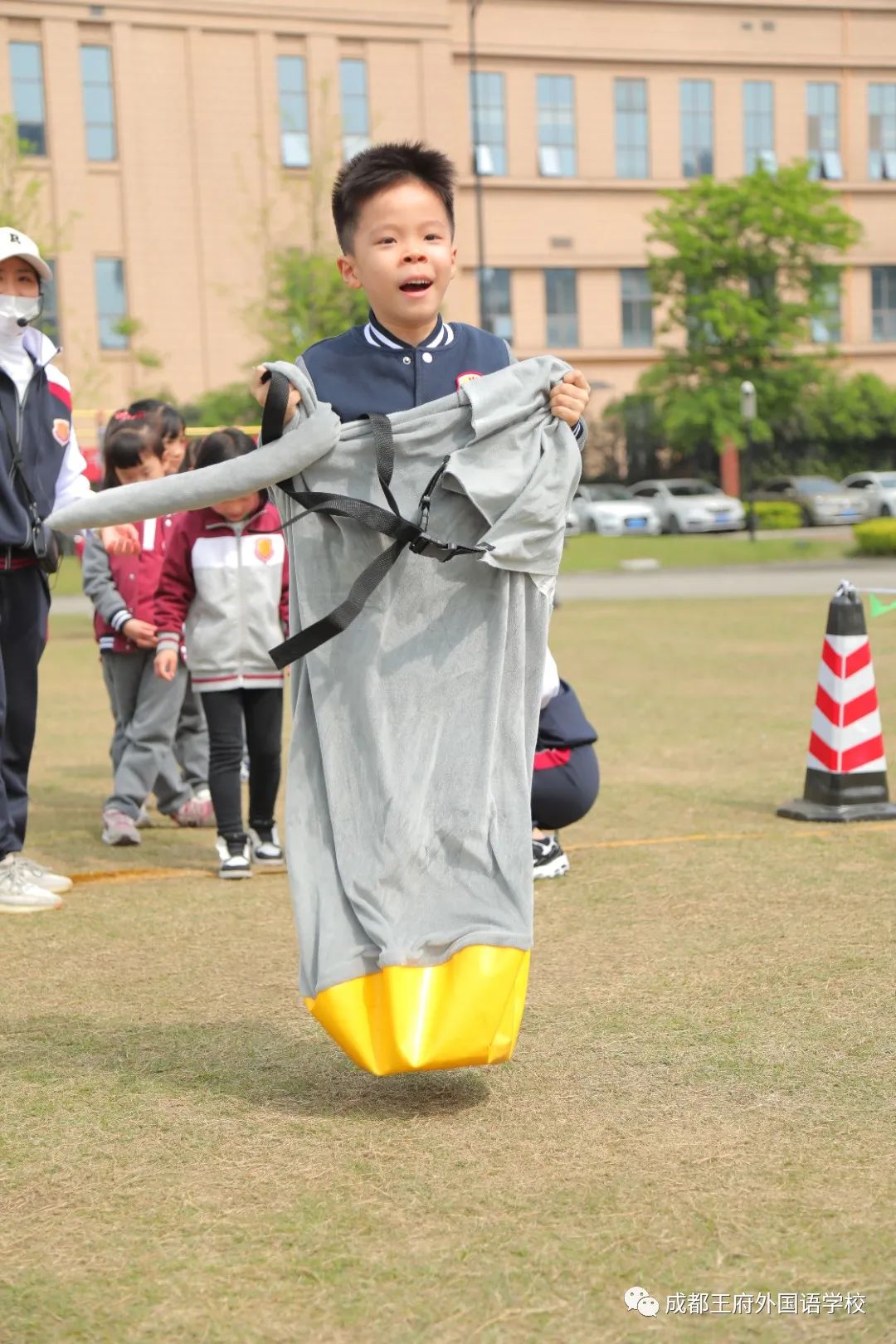 弘扬冬奥精神，王府喜迎大运——成都王府第二届春季趣味运动会圆满落幕