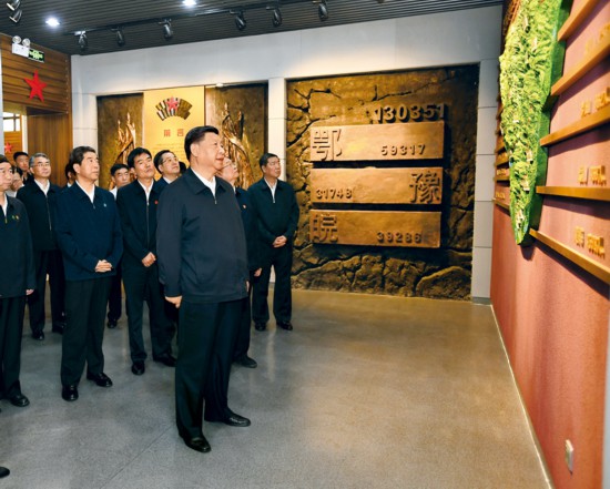 习近平:推进党的建设新的伟大工程要一以贯之 习近平:推进党的建设新的伟大工程要一以贯之