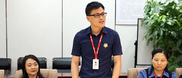 施罗德第一期骨干管理人员培训启航班隆重开班