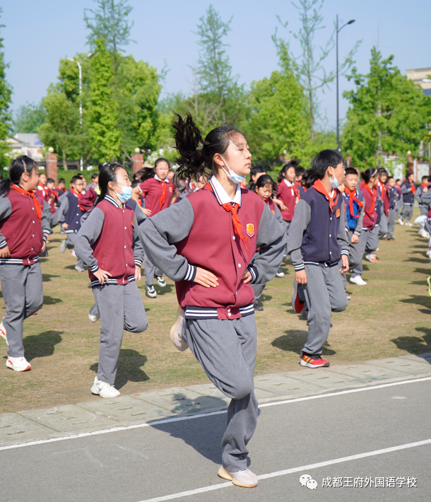 王府最美四月天，人生繁花竞自开|亲爱的家长，请您查收4月校长来信