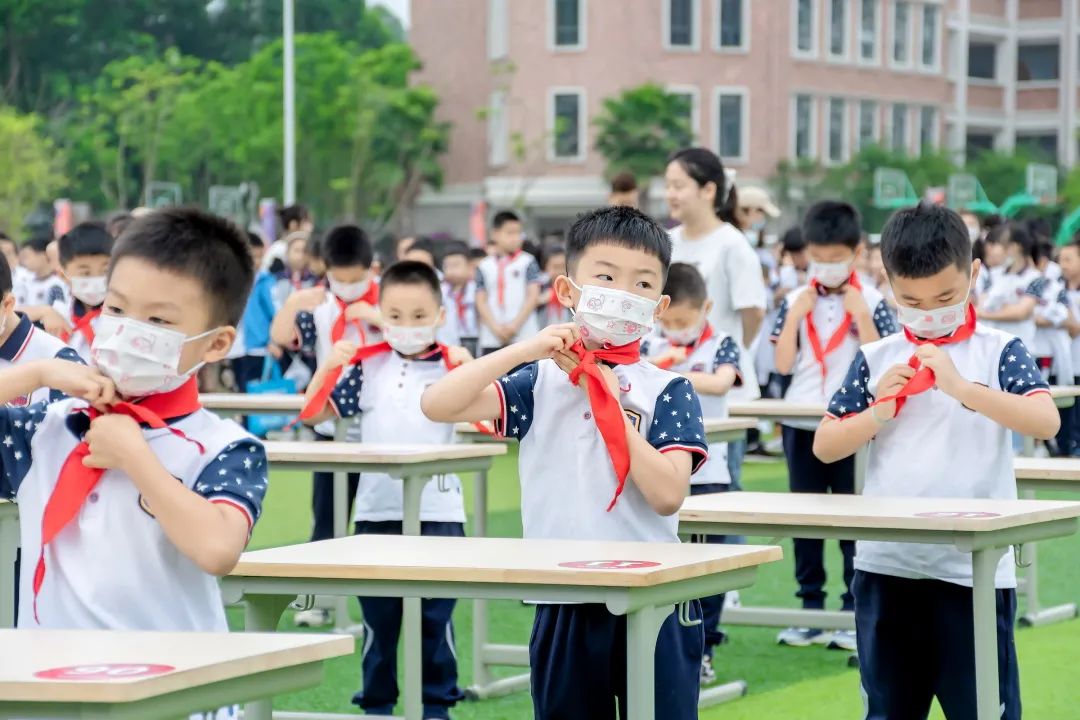 相信,将来的新川娃一定能生存,会生活。 相信,将来的新川娃一定能生存,会生活。