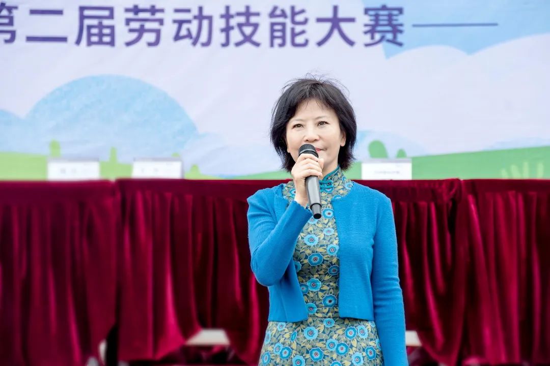 相信,将来的新川娃一定能生存,会生活。 相信,将来的新川娃一定能生存,会生活。